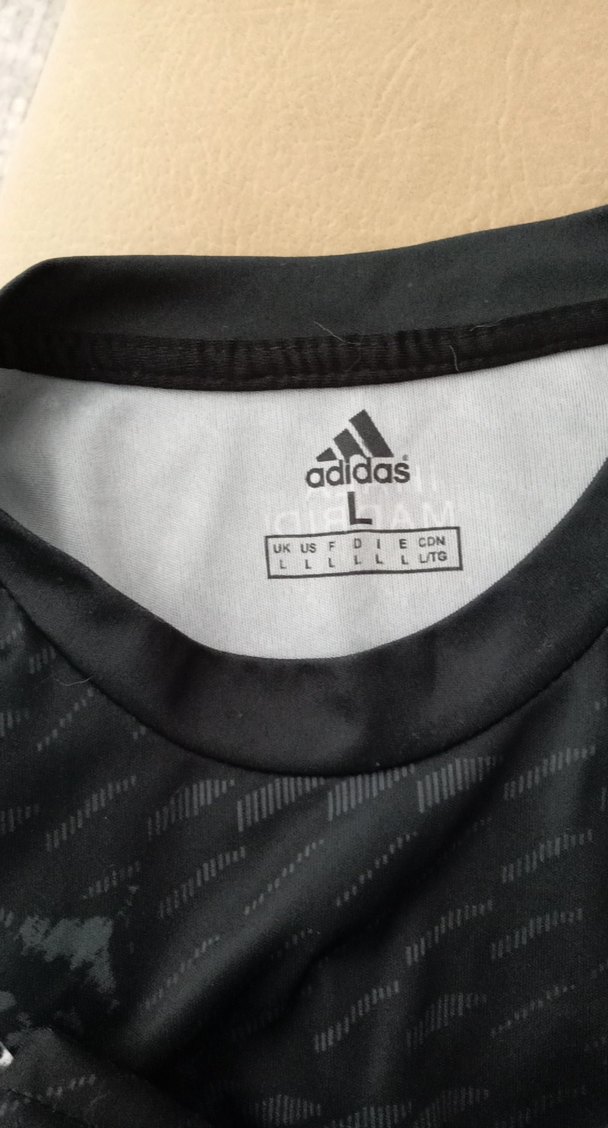 Siyah Baskılı Erkek Spor Tişörtü - Görsel 3