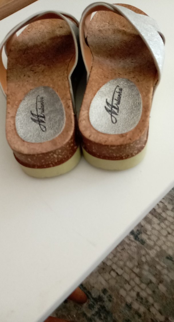 Gümüş Kadın Dolgu Topuklu Terlik - Görsel 4