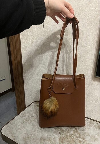 Zara Büyük Boy Omuz Çantası