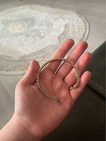 Taşlı Bileklik