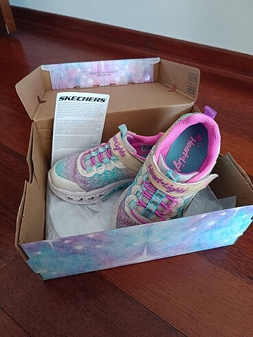 26 Beden Skechers ayakkabı