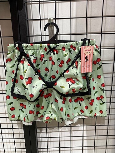 Saten pijama takımı