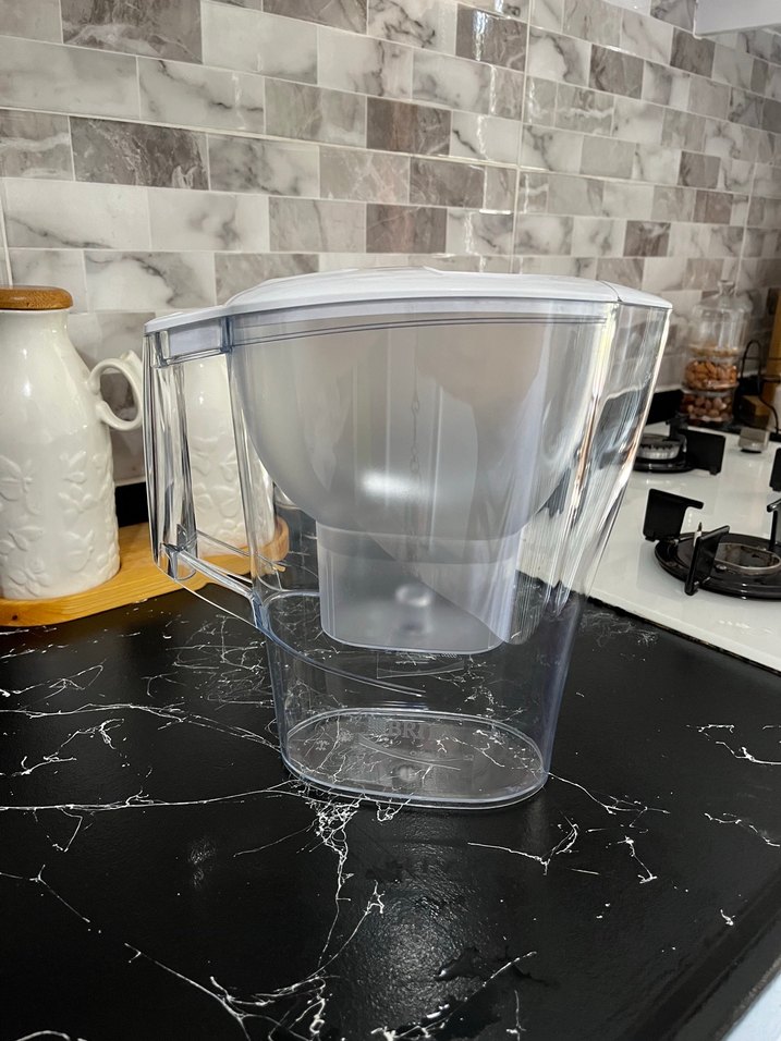 Beyaz Gri Su Arıtma Sürahisi - Görsel 3