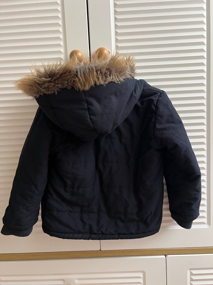 Kapüşonlu Kürklü Erkek Çocuk Kaban - Görsel 4