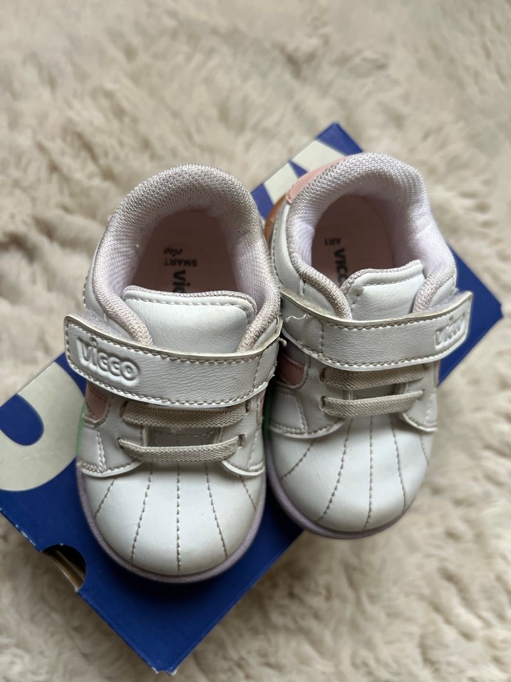 Kız Çocuk Beyaz Cırtlı Spor Ayakkabı - Görsel 2