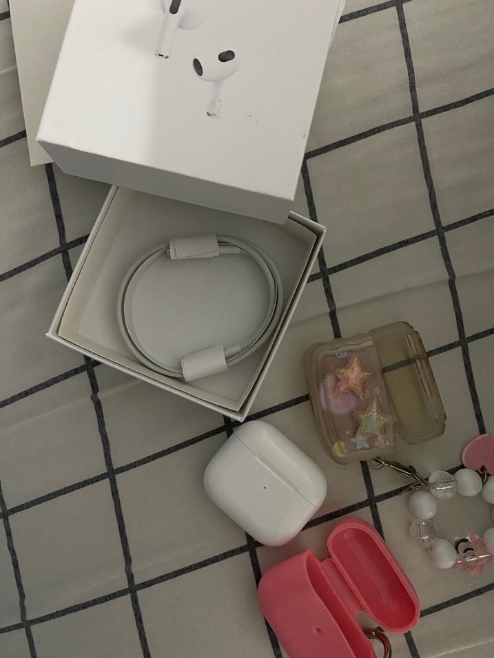 AİRPODS KULAKLIK KILIFLAR HEDİYE - Görsel 2