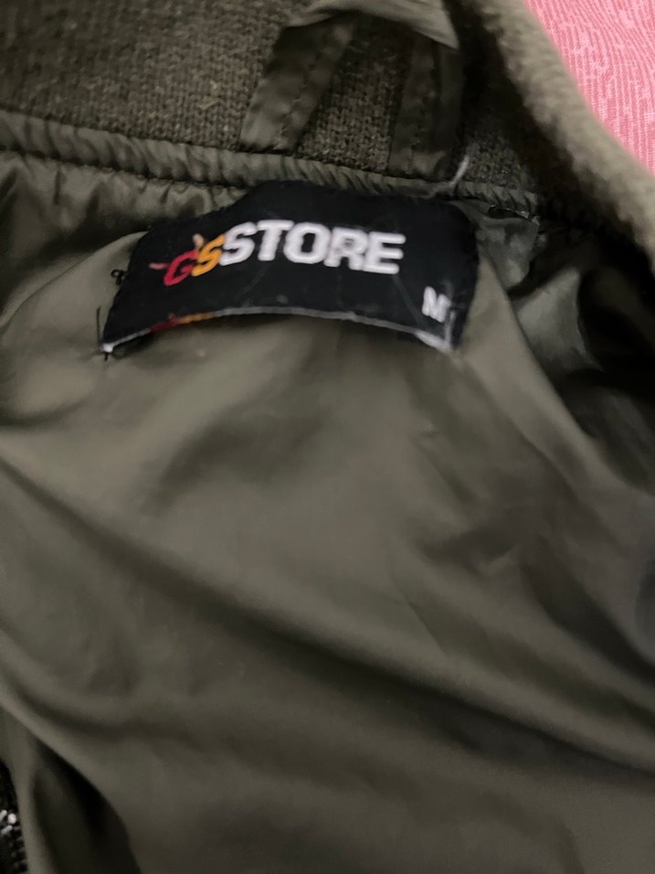 Acil satılık Gs store erkek ceket - Görsel 3