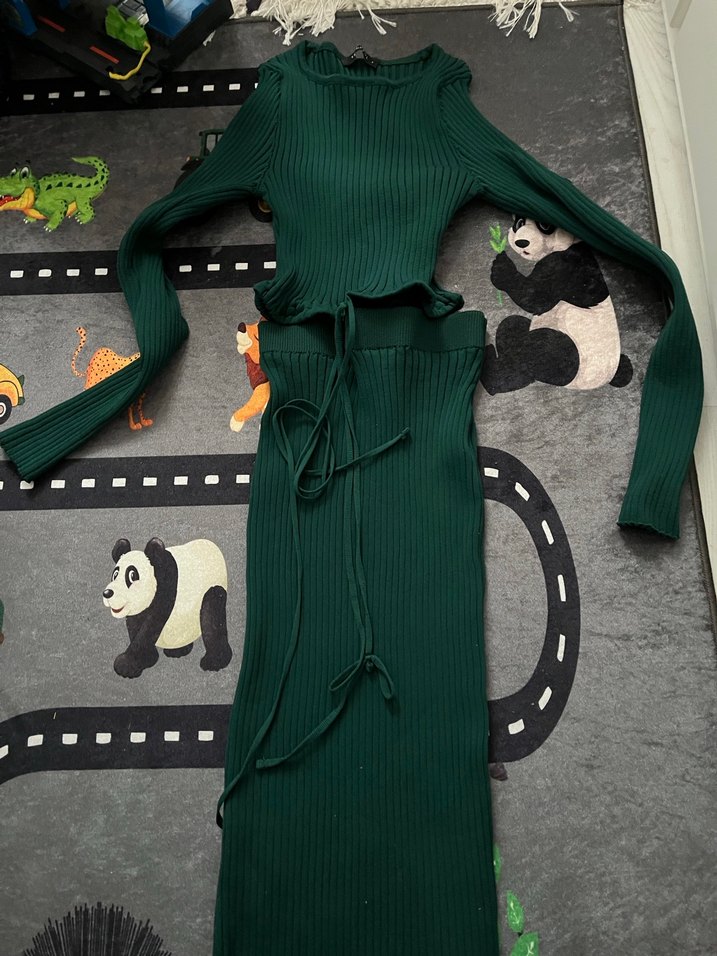 Uzun Kollu Yeşil Triko takım - Görsel 2