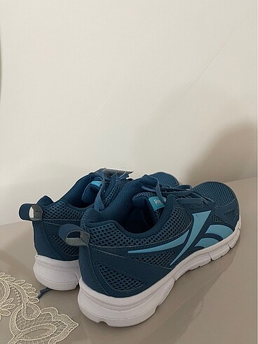 Adidas Spor ayakkabı