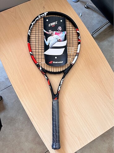 Babolat evoke tour. Sıfır raket.