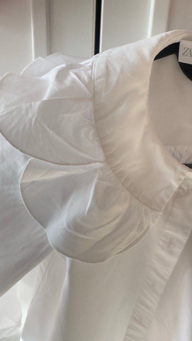 Kız Çocuk Beyaz Pamuklu Fırfırlı Gömlek - Görsel 3