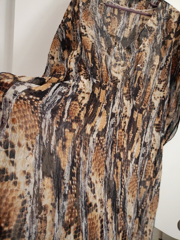 Bohem Yılan Desenli Uzun V Yaka Kadın pareo - Görsel 3