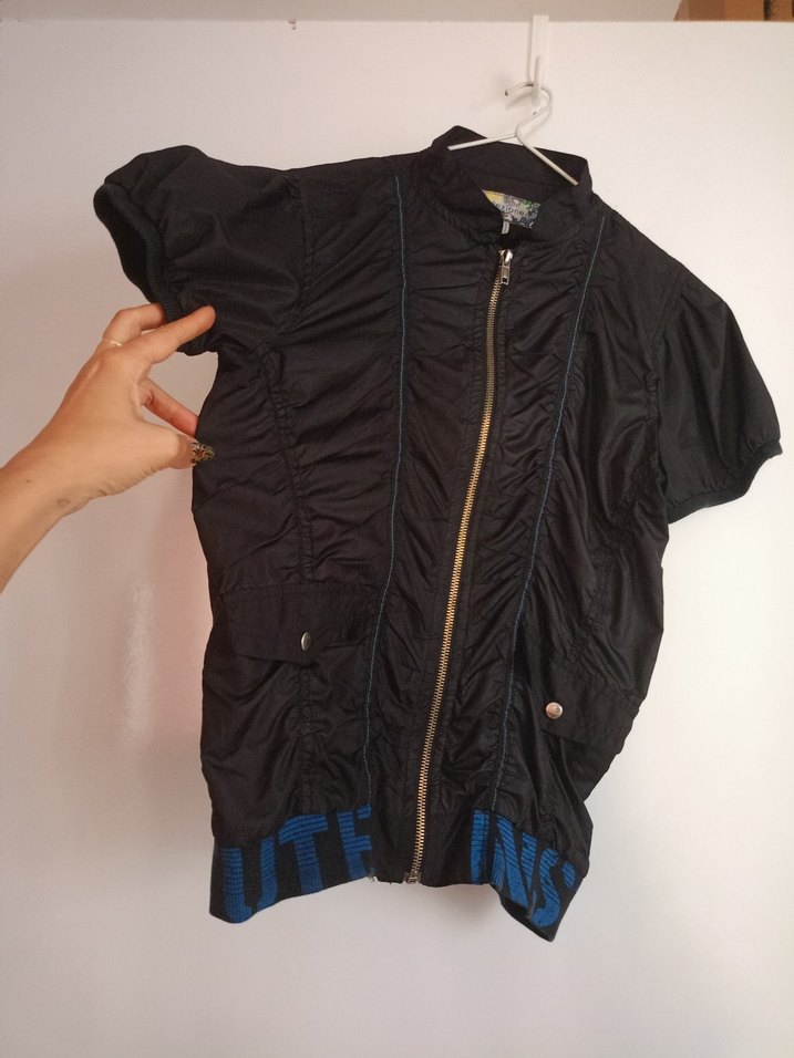 Siyah Fermuarlı Kısa Kollu Street Wear Ceket - Görsel 2