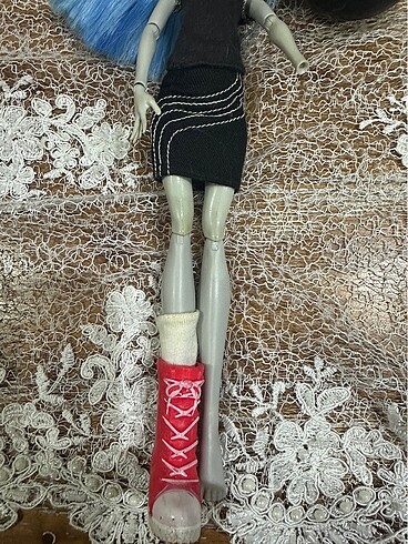 Beden Renk Monster high Ghoulia