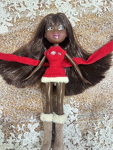 Beden Bratz Felicia