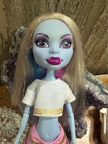 Beden Renk Monster High Basic Abbey