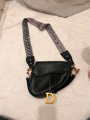 Dior çanta