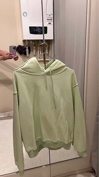 Yeşil sweatshirt