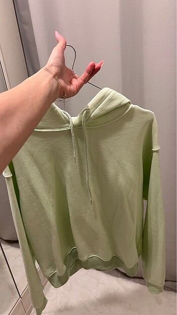 m Beden yeşil Renk Yeşil sweatshirt