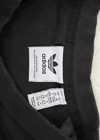Adidas Siyah Kısa Kollu Baskılı Tişört