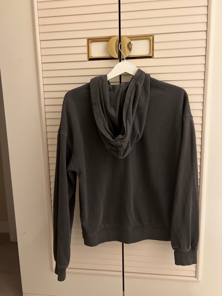 Kadın Gri Kapüşonlu Sweatshirt - Görsel 4