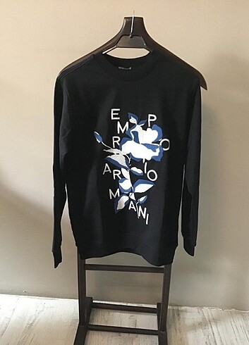 Emporio Armani siyah erkek sweatshirt sıfır S