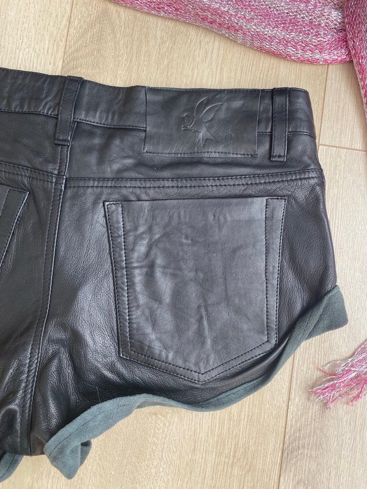 Siyah Gerçek Deri Mini Şort One Teaspoon - Görsel 5