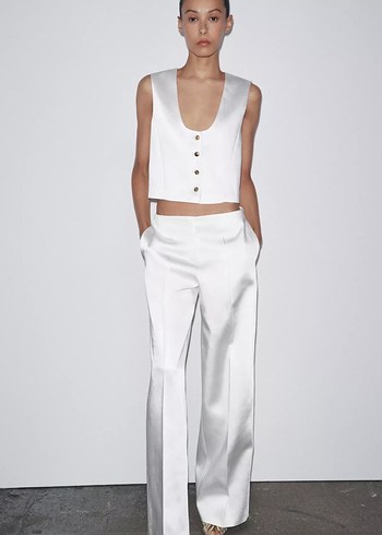 Beyaz Kadın İpek Görünümlü Geniş Paça Pantolon - Görsel 3