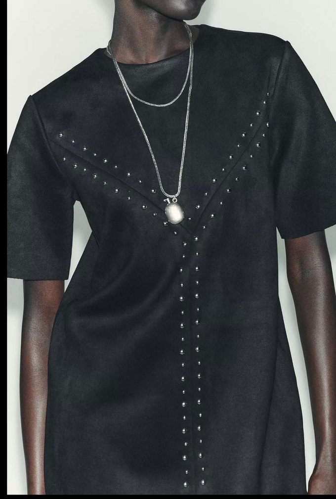 Zincir Detaylı Siyah Deri Mini Elbise - Görsel 5