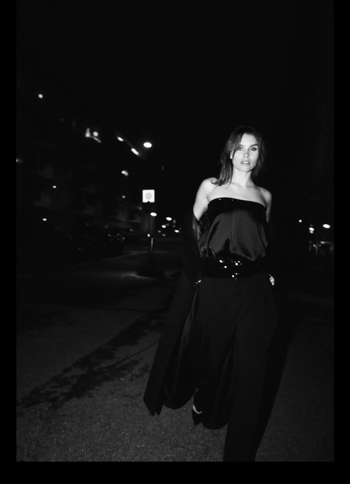 Siyah Parlak Straplez Mini Bustiyer - Görsel 3