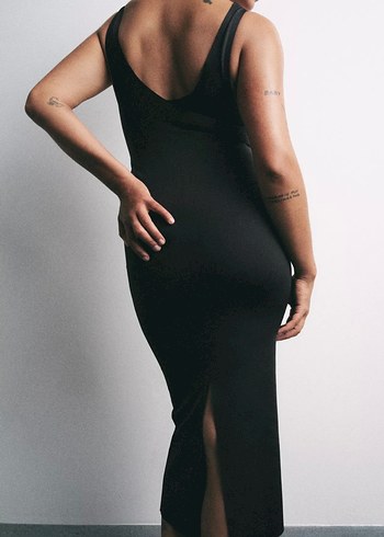 Dantel Detaylı Siyah V Yaka Gotik Kalem Elbise - Görsel 2