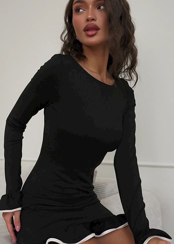 Siyahi Uzun Kollu Biye Ve Volan Detaylı Elbise - Görsel 4