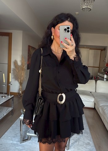 Kadın Siyah Gömlek Yaka Dantel Detaylı Kemerli Elbise - Görsel 3