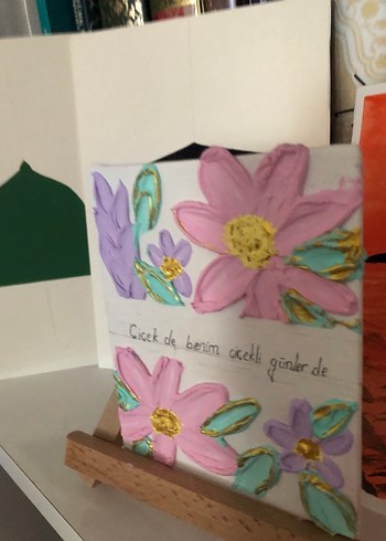Çiçek Temalı Sanat Kitabı