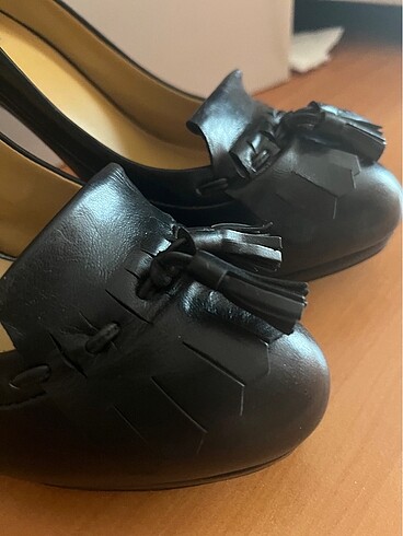 37,5 Beden siyah Renk Ninewest siyah topuklu püskül detaylı ayakkabı