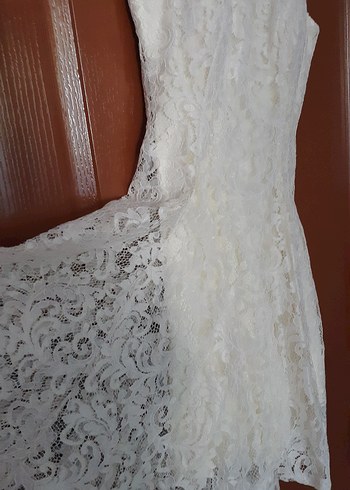 diz üstü arkası uzun dantel nikah elbisesi