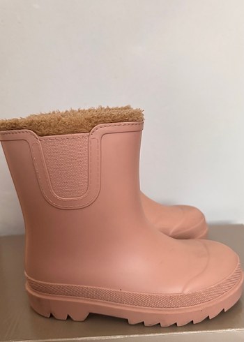 İgor Kız Çocuk Pembe Kürklü Lastik Bot