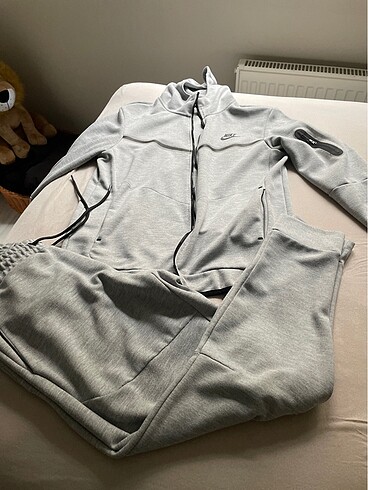 #eşofmantakım #nıke #puma