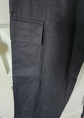 Trendyol & Milla Siyah Straplez Kargo cepli Midi Tulum