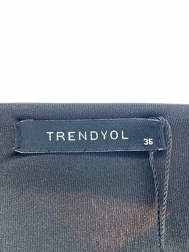 36 Beden çeşitli Renk Trendyol & Milla Kısa Elbise %70 İndirimli.