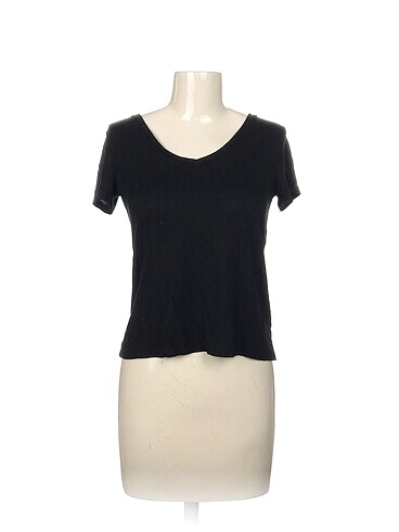 Mudo T-shirt %70 İndirimli.
