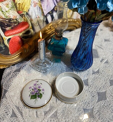 Limoges Vapocler Clercygne damgalı bonbonyer