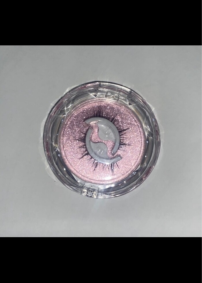 Kendinden yapışkanlı takma kirpik???? - Görsel 3