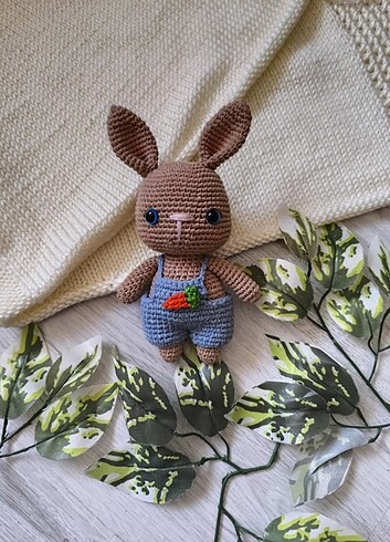  Beden Amigurumi tavşan