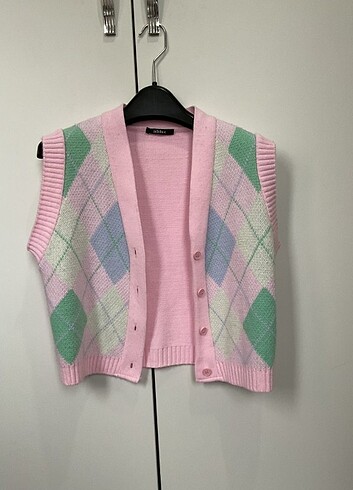CROP PASTEL PEMBE YELEK
