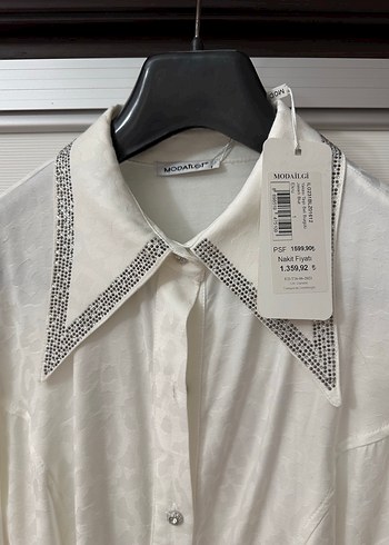 Moda ilgi etiketli parlak Beyaz Düğmeli jakar kumaş Kadın Gömle - Görsel 4