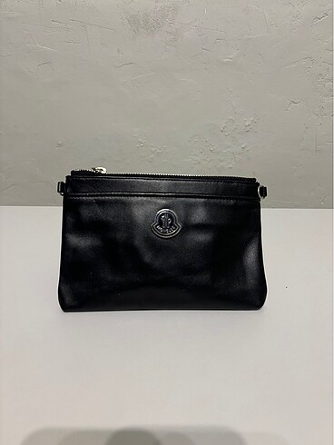 Moncler marka çanta