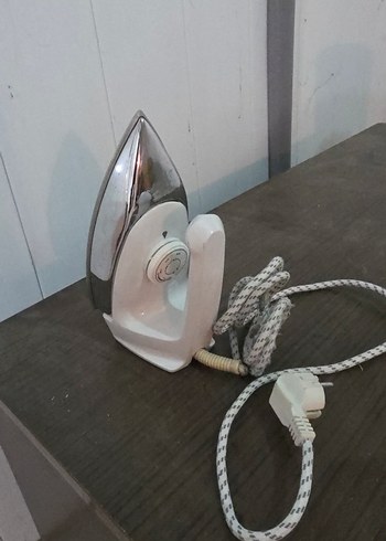 Clatronic LA2171 1200W Beyaz Gri Ütü - Görsel 4