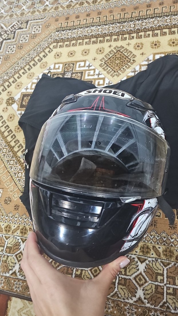 SHOEI Siyah Parlak Baskılı Motosiklet Kaskı - Görsel 3