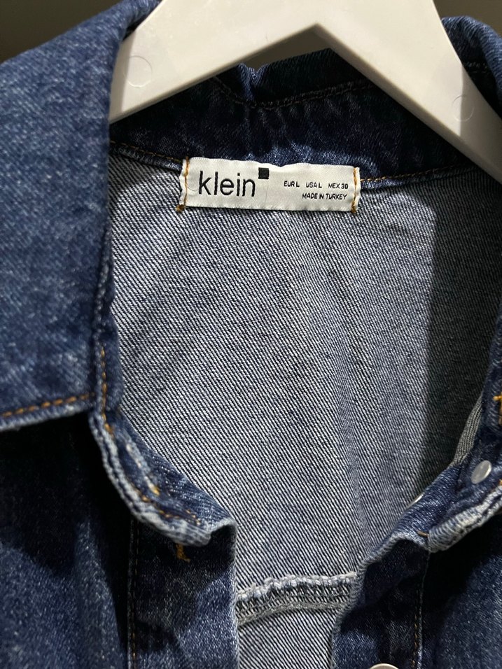 Düğmeli Kısa Kollu Kadın Kot Ceket - Görsel 3